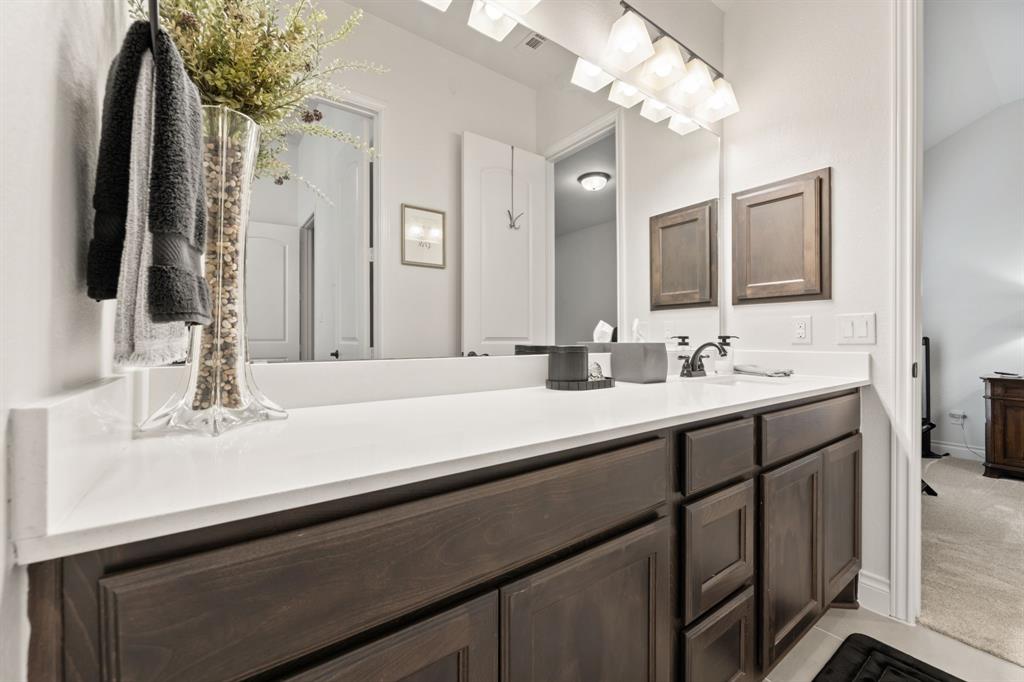 813 Sage Way Lane, Friendswood, Texas image 36