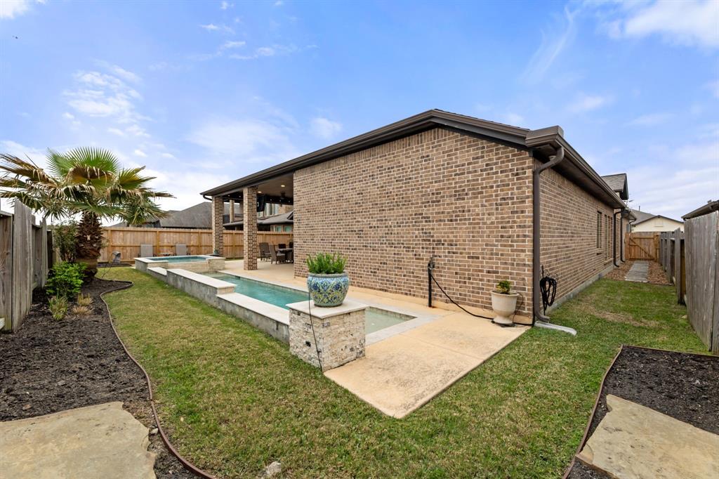 813 Sage Way Lane, Friendswood, Texas image 48