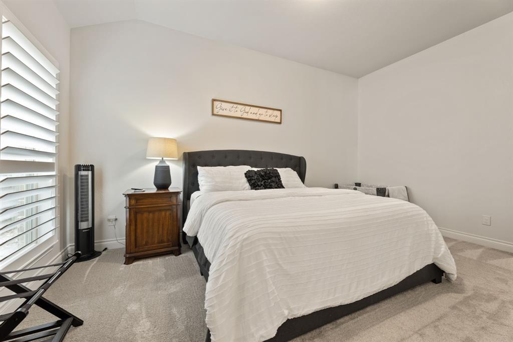 813 Sage Way Lane, Friendswood, Texas image 32