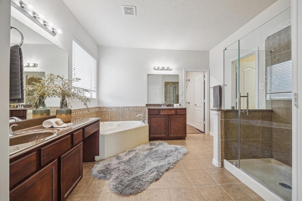 2929 Auburn Woods Drive, Pearland, Texas image 17