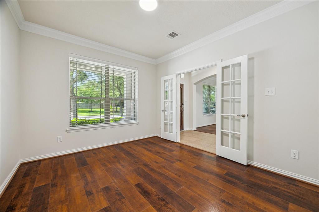 2929 Auburn Woods Drive, Pearland, Texas image 4