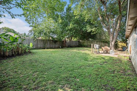 A home in League City