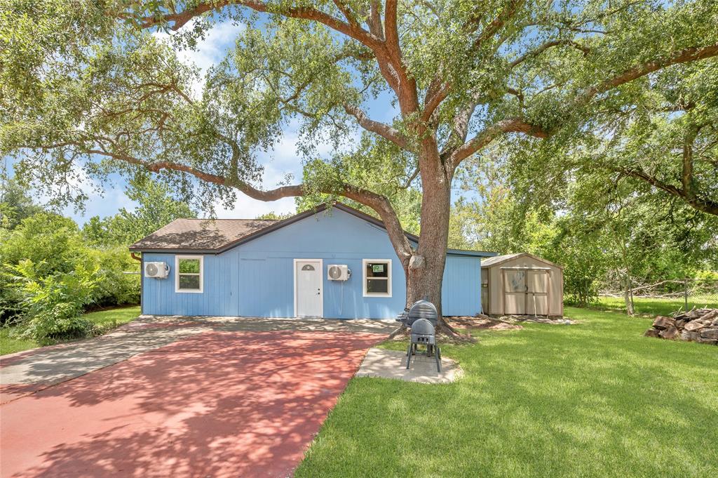 3202 Mckinney Drive, La Marque, Texas image 20