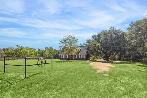 A home in Sealy