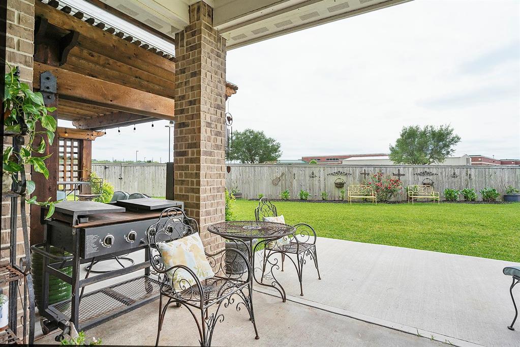 3804 Stone Bend Court, Pearland, Texas image 27