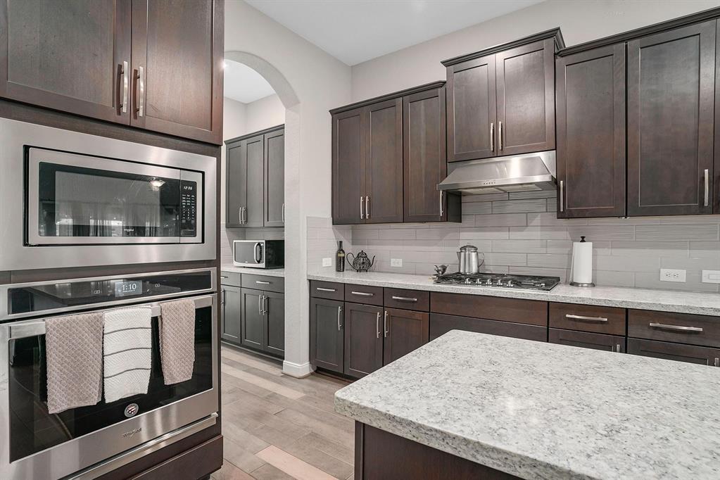 3804 Stone Bend Court, Pearland, Texas image 11