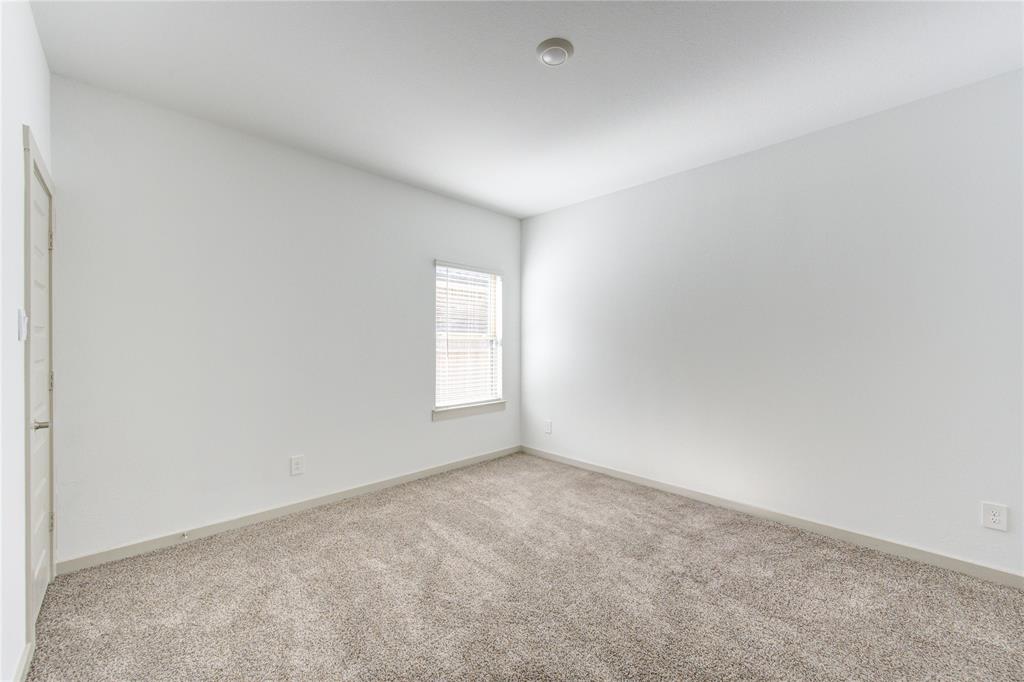 727 Kingwood Drive, League City, Texas image 37