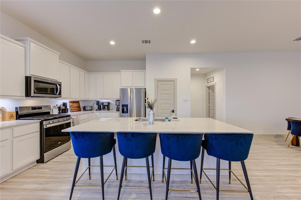 727 Kingwood Drive, League City, Texas image 17