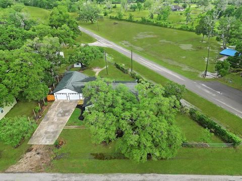 A home in Brazoria