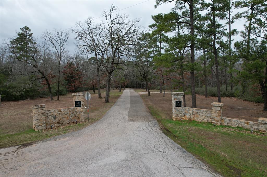 101 Redbud Circle, Crockett, Texas image 32