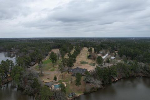 A home in Crockett