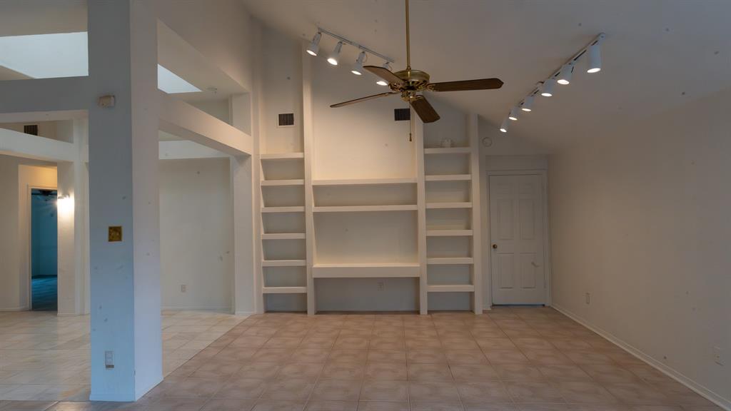 3523 Postwood Drive, Spring, Texas image 4