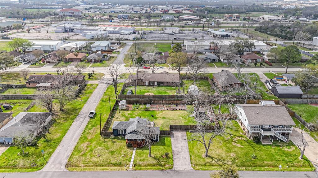 520 S 6th Street, La Porte, Texas image 42