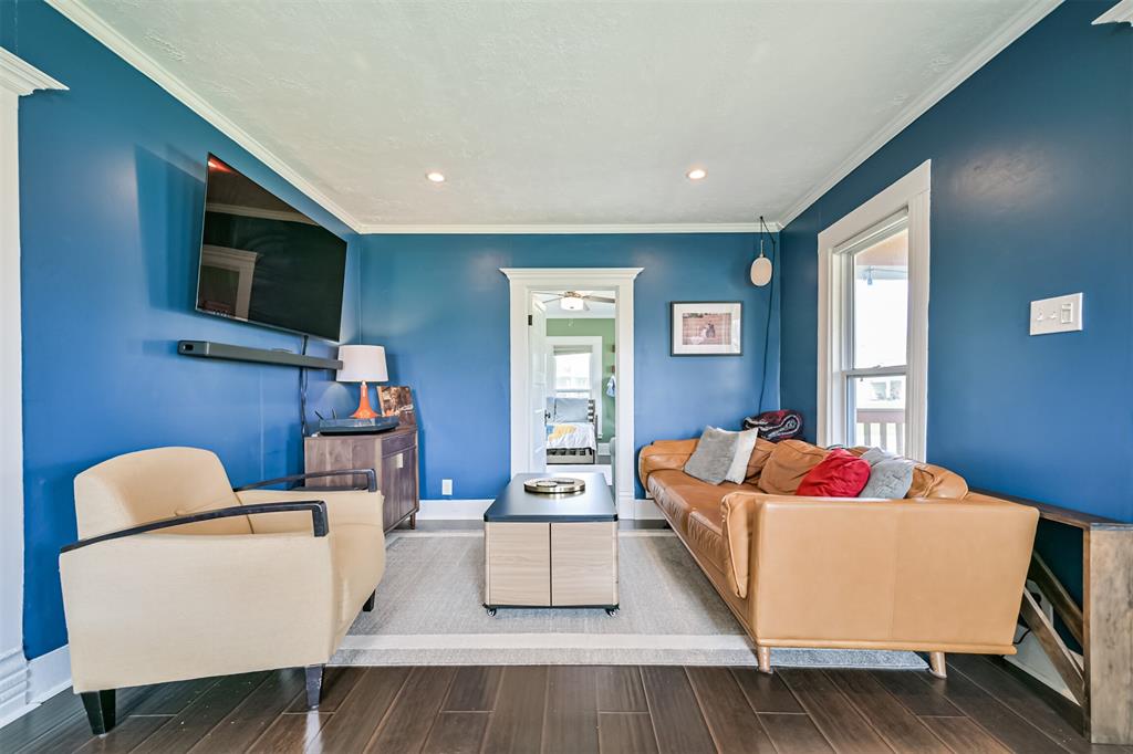520 S 6th Street, La Porte, Texas image 12