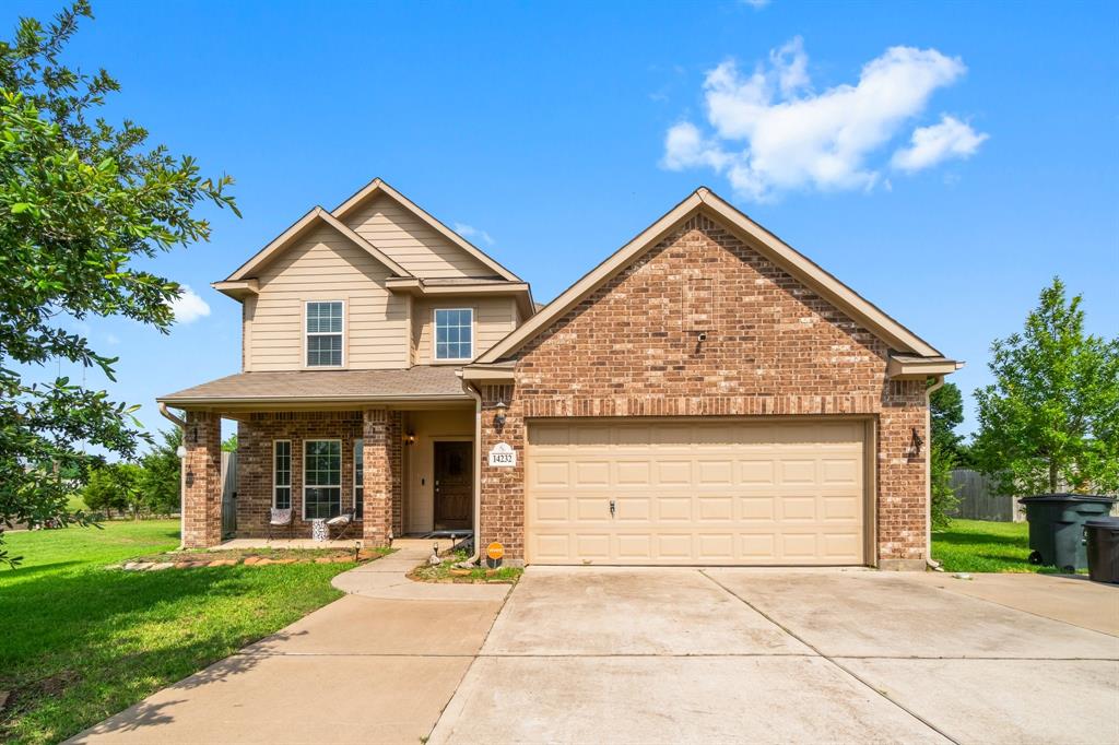 14232 Brushwood Drive, Willis, Texas image 1