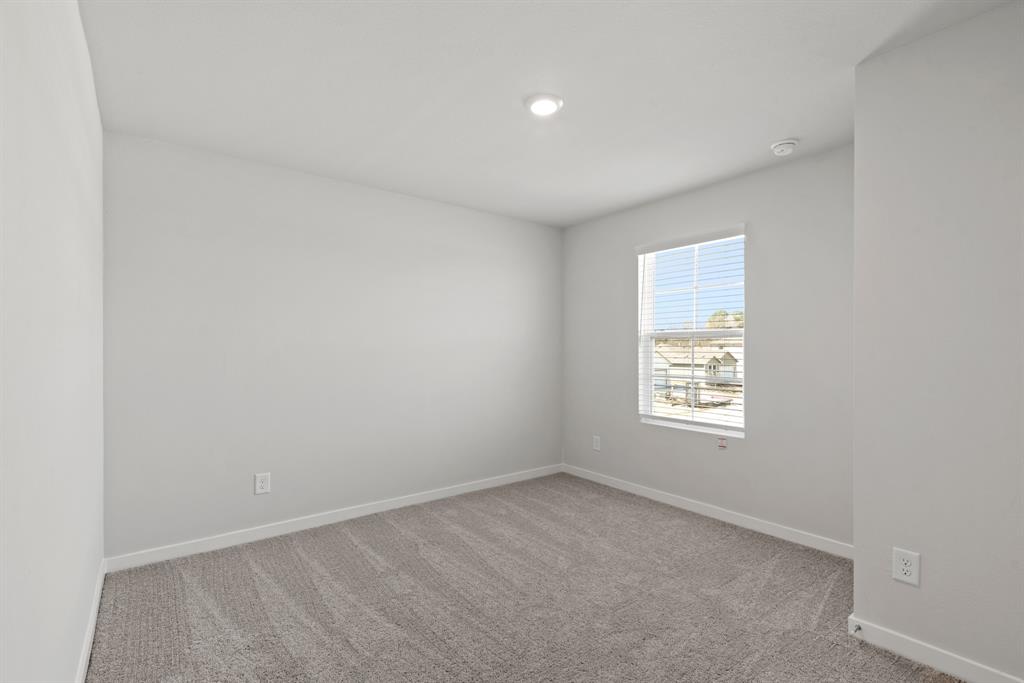 32923 Turning Springs Drive, Fulshear, Texas image 12