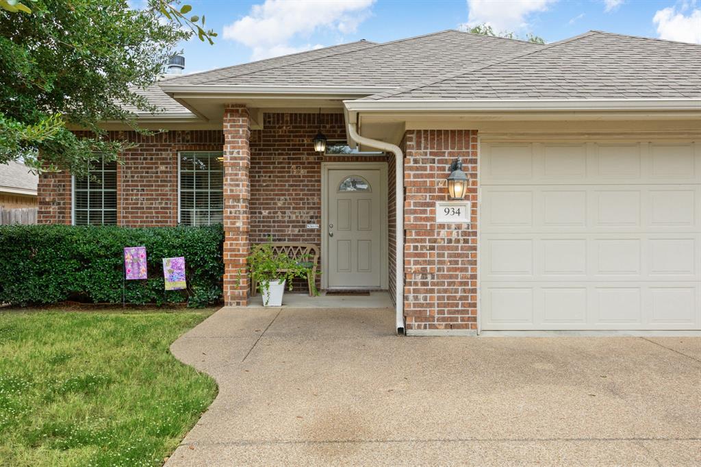 934 Dove Landing Avenue, College Station, Texas image 2