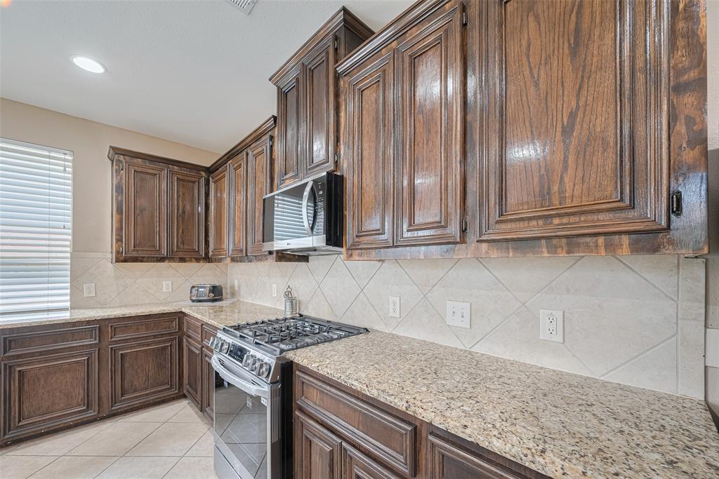 25415 Walter Peak Lane, Katy, Texas image 19