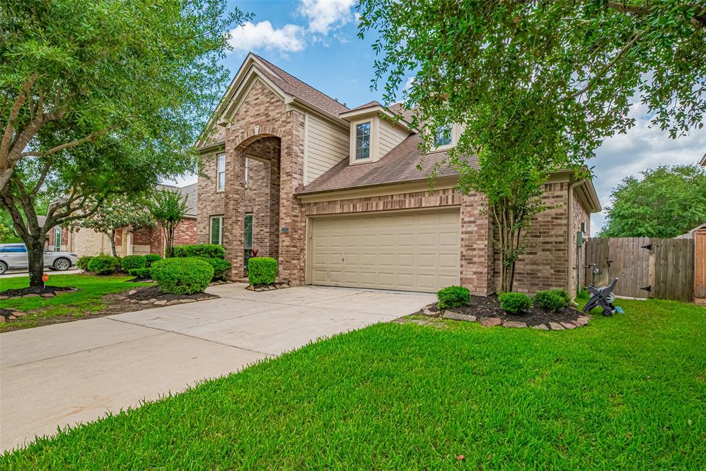 25415 Walter Peak Lane, Katy, Texas image 3