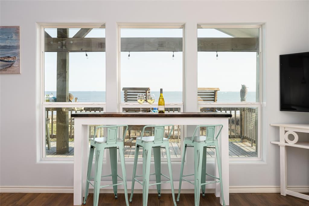1205 Gulf Road, Crystal Beach, Texas image 11