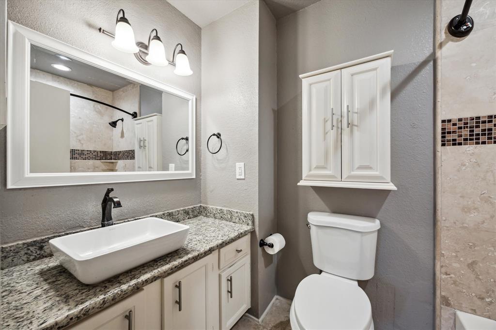 1920 Augusta Drive #19, Houston, Texas image 18