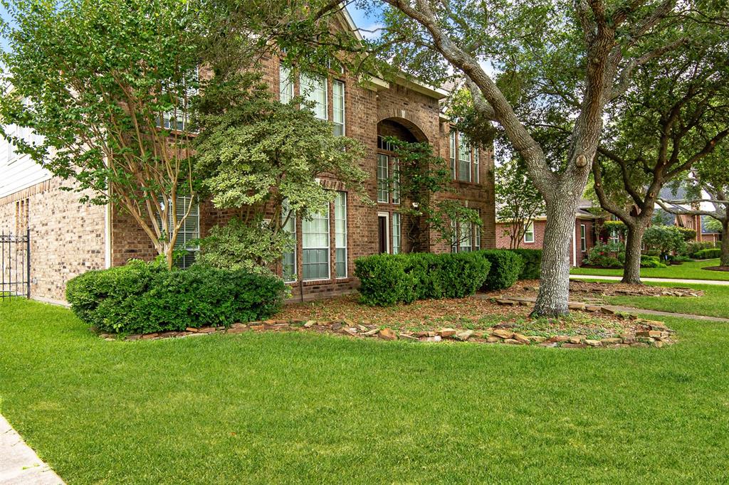 3218 W Oaks Boulevard, Pearland, Texas image 25