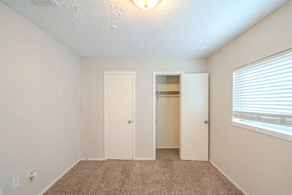 20330 Beigewood Lane, Humble, Texas image 12