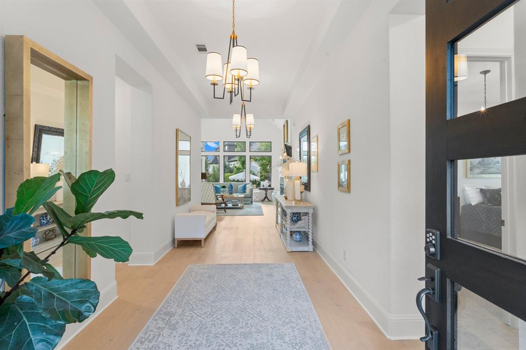 739 Majestic Shores Lane, Pinehurst, Texas image 3