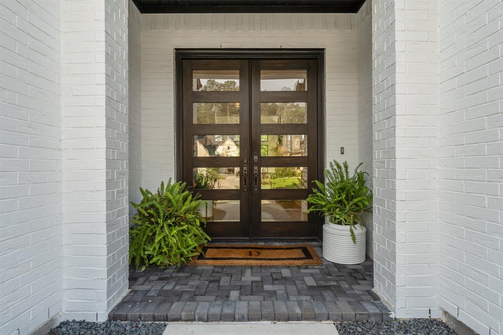 739 Majestic Shores Lane, Pinehurst, Texas image 2