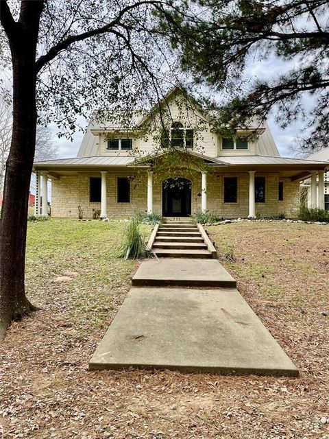 A home in Crockett