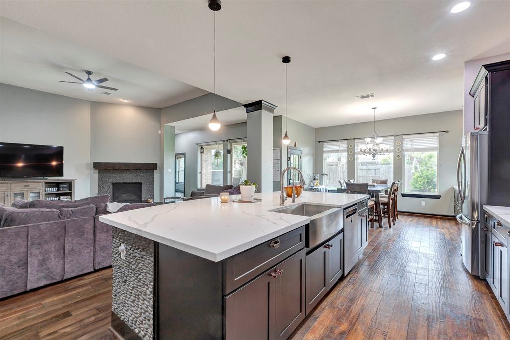 9911 St Romain Drive, Katy, Texas image 8