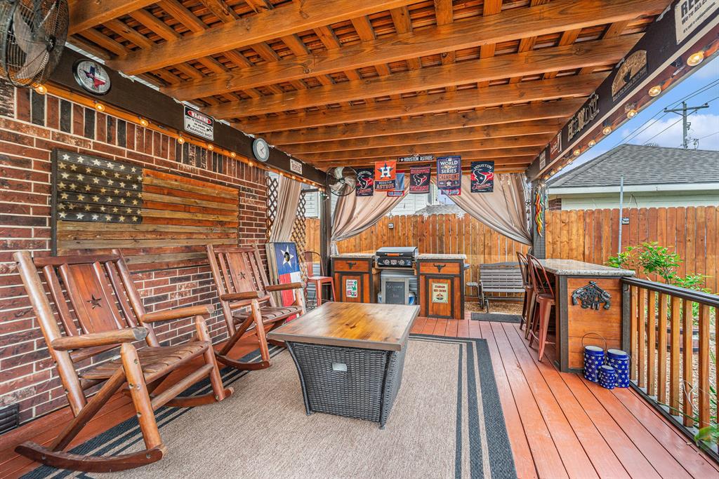 904 Candlewood Drive, League City, Texas image 25