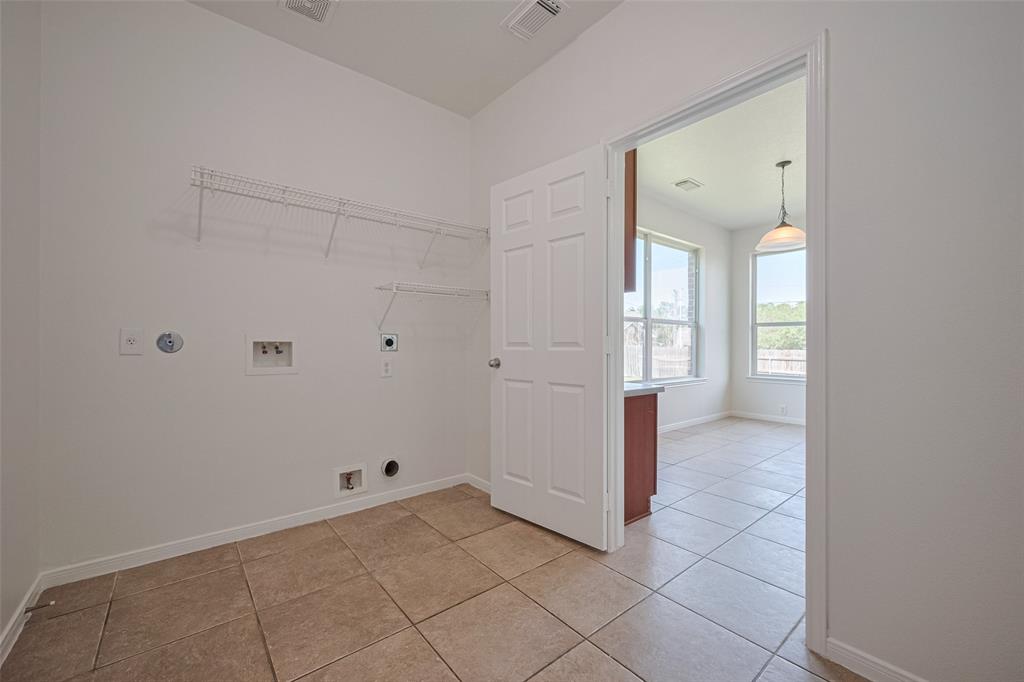 2601 Sun Cove Lane, Pearland, Texas image 22