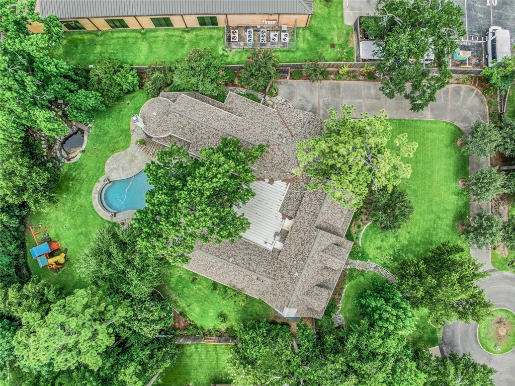 13 Robinwood Lane, Houston, Texas image 3