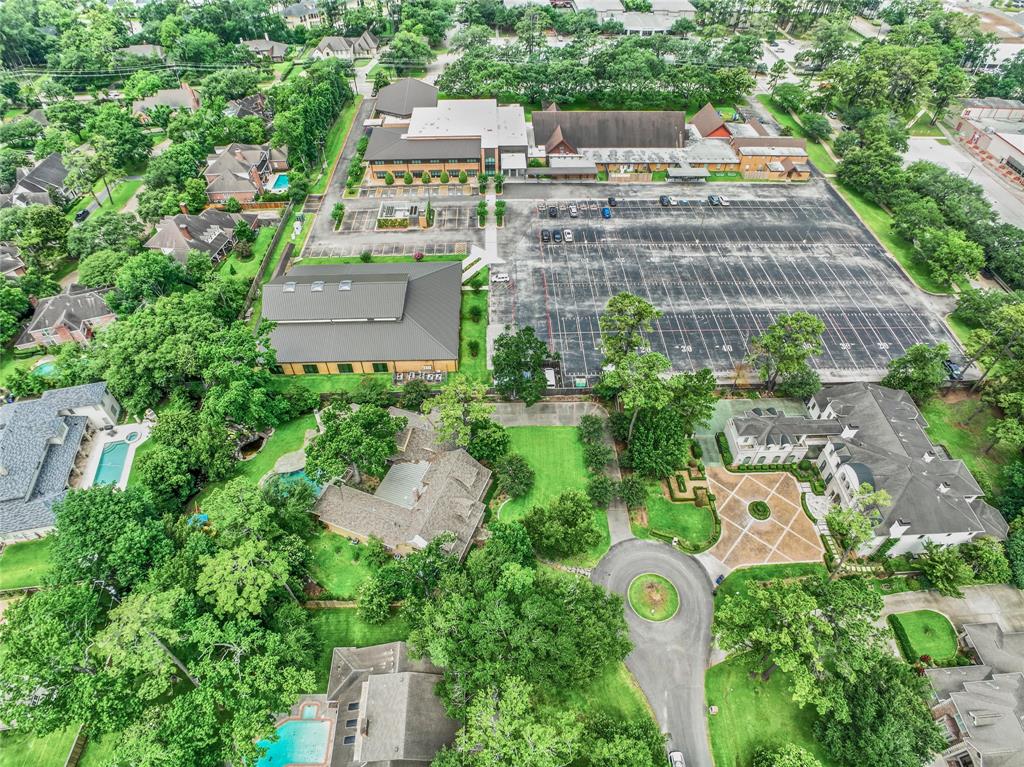 13 Robinwood Lane, Houston, Texas image 19