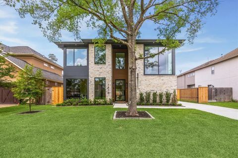 1418 Woodcrest Drive Houston TX 77018