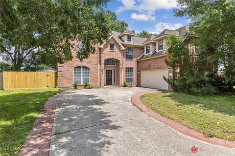 Single Family Residence in Houston TX 14902 Windsor Manor.jpg
