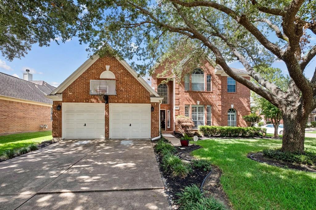 4147 S Webber Drive, Pearland, Texas image 4