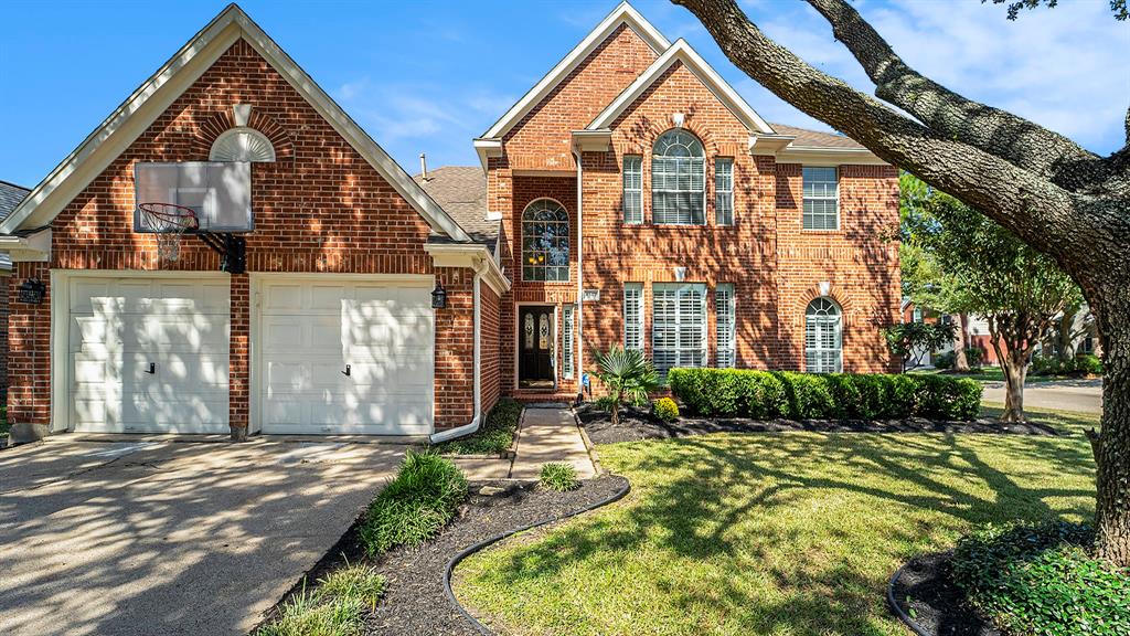 4147 S Webber Drive, Pearland, Texas image 1