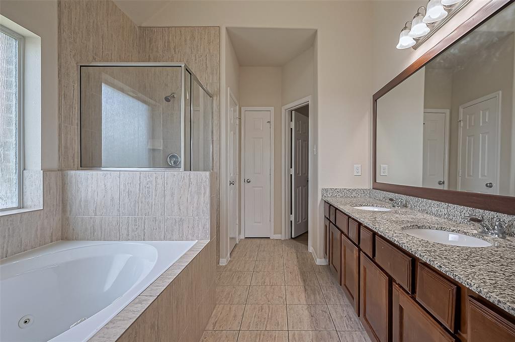 3934 Medici Court, Missouri City, Texas image 36
