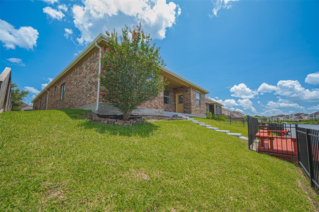 3934 Medici Court, Missouri City, Texas image 45