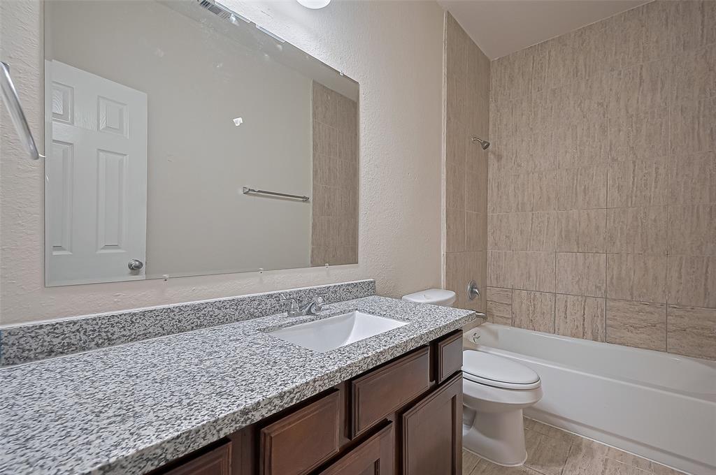 3934 Medici Court, Missouri City, Texas image 29