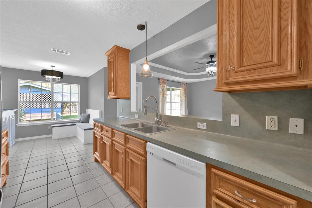 1106 Jefferson Avenue, Cleveland, Texas image 14