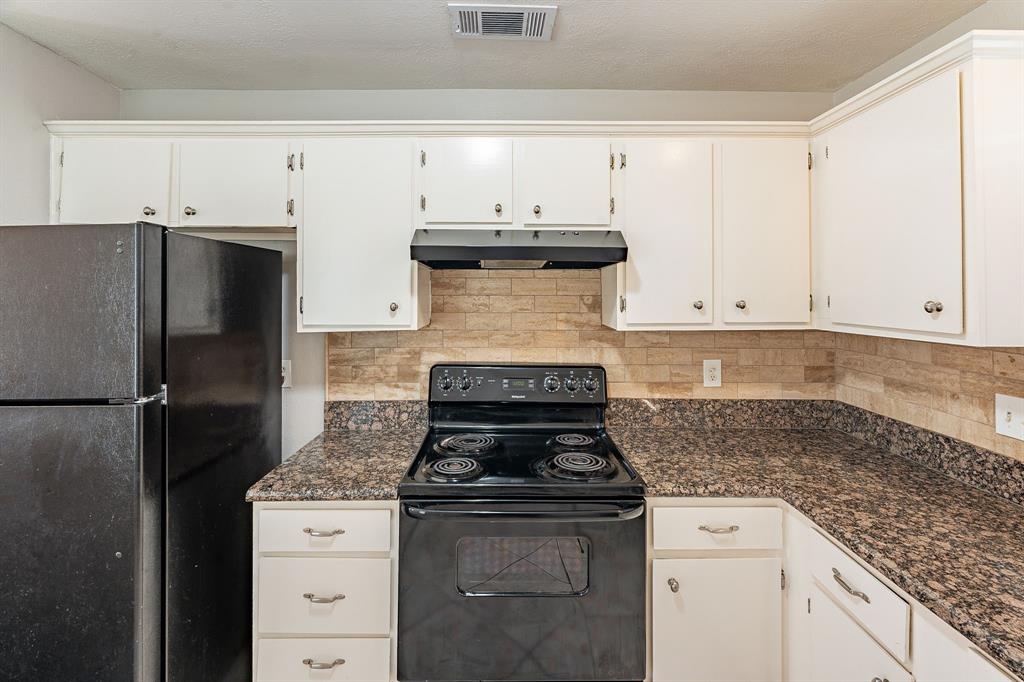 12626 Lacey Crest Drive, Houston, Texas image 4