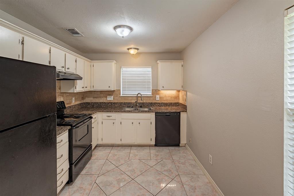 12626 Lacey Crest Drive, Houston, Texas image 2