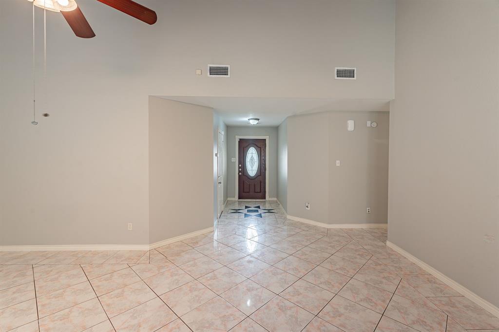 12626 Lacey Crest Drive, Houston, Texas image 7