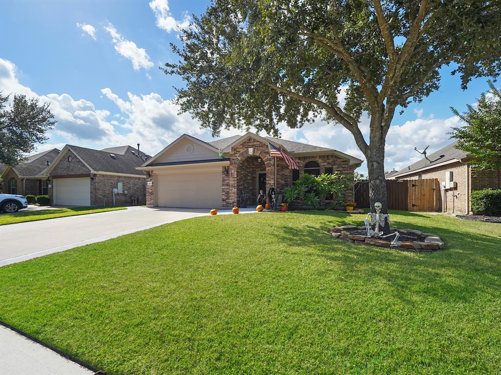 4036 Palmetto Court, Dickinson, Texas image 3