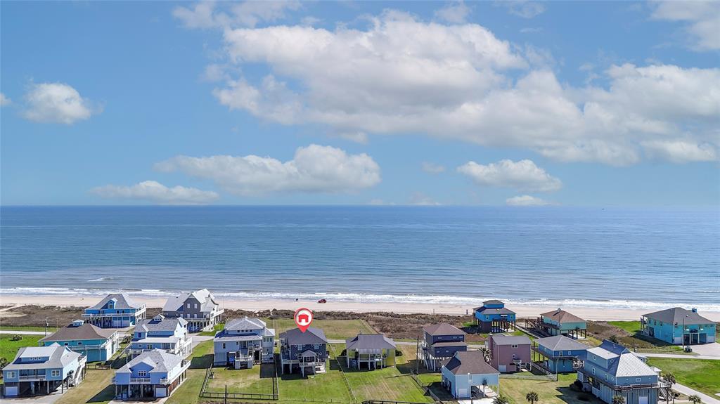 3433 Sand Castle Lane, Crystal Beach, Texas image 3