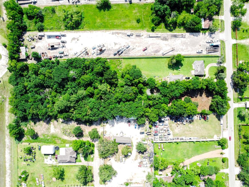 Brookfield Drive, Houston, Texas image 7