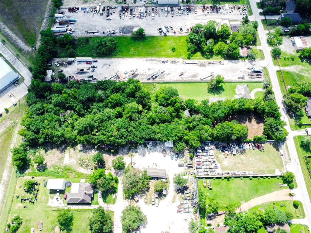 Brookfield Drive, Houston, Texas image 6